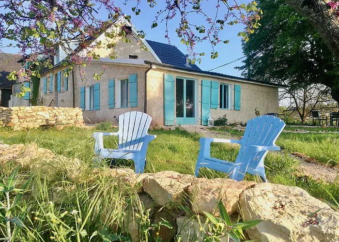 La Belle Petite Ferme Rosiers De Julliac 19350