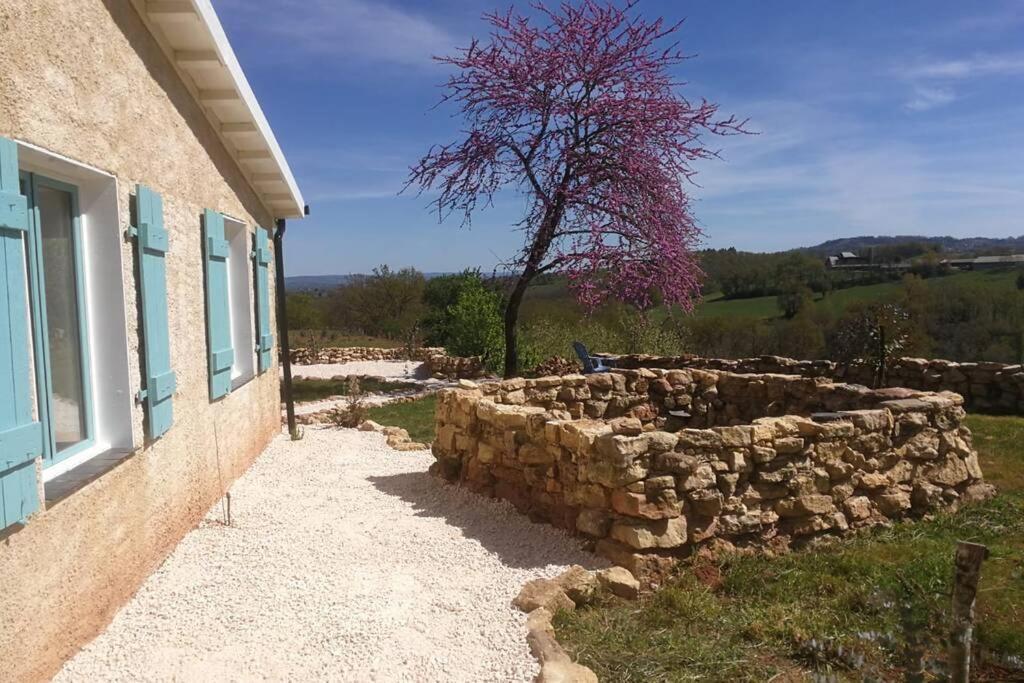 La Belle Petite Ferme Rosiers De Julliac 19350 Le Bos